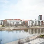Hotel Hiisi Jaetkaesaari 3*