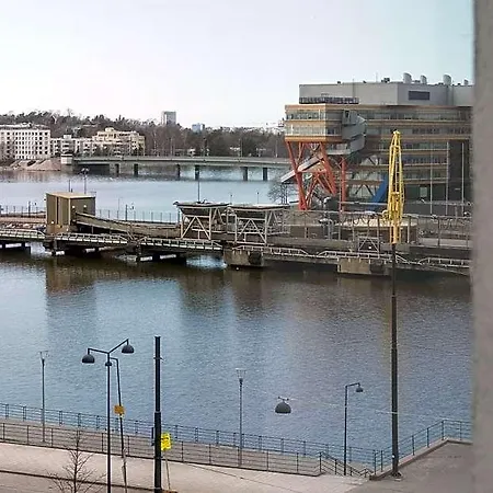 Hotelli Hiisi Jätkäsaari 3*