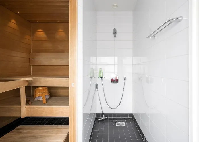 Hiisi Jaetkaesaari 3* Helsinki