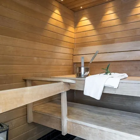 Hiisi Jaetkaesaari ホテル ヘルシンキ