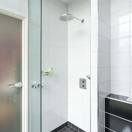 Hiisi Jaetkaesaari ホテル