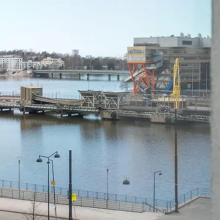 Hiisi Jaetkaesaari ホテル ヘルシンキ